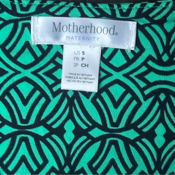 Motherhood Maternity Wrap Dress Green Geometric Print Size Small - Picture 5 of 10
